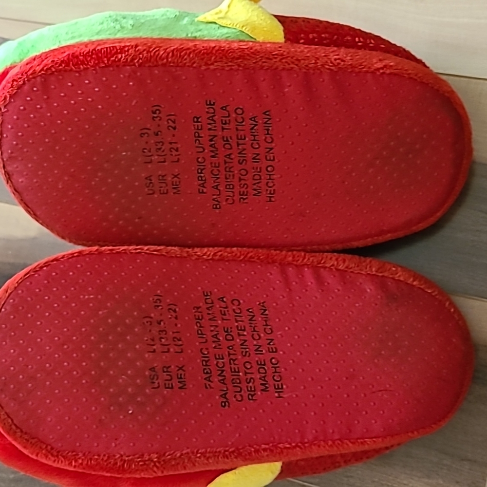 Slippers - Picture 2 of 2